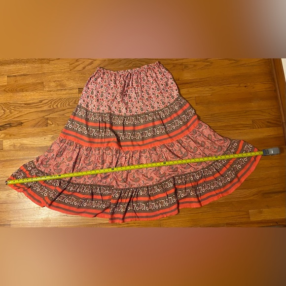 White Stag 4 Tiered Paisley Broomstick Maxi Skirt - Picture 4 of 6